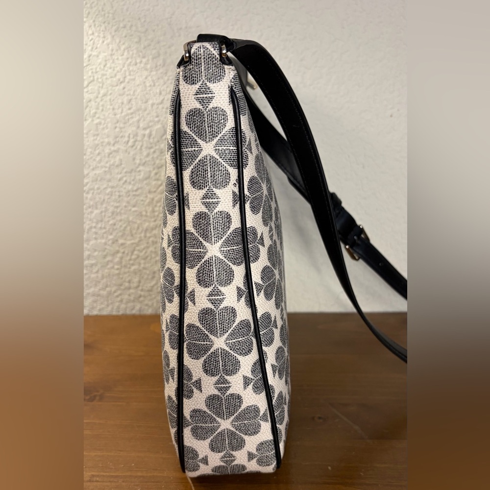 Kate Spade “Spade Flower Print” bag - Picture 5 of 7